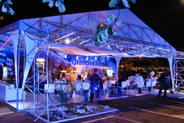 Montaje de evento en exteriores